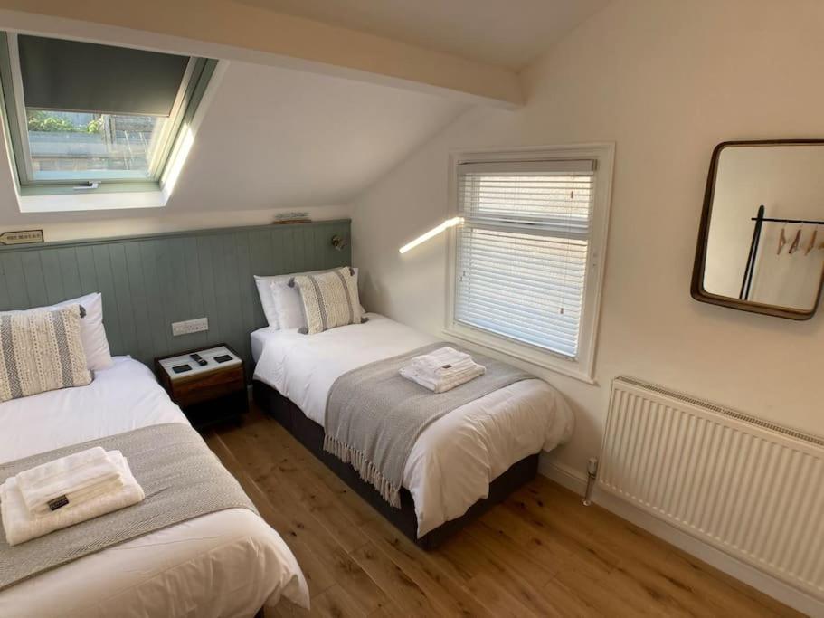 Cosy 2 Bedroom Cottage In Scarborough'S Old Town Buitenkant foto