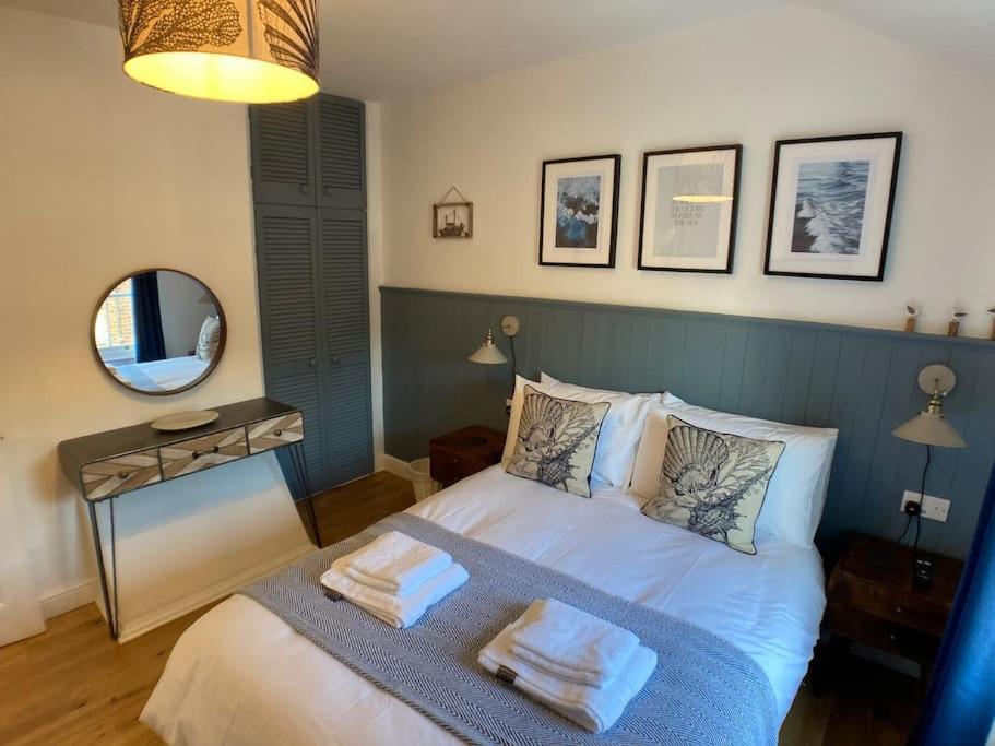 Cosy 2 Bedroom Cottage In Scarborough'S Old Town Buitenkant foto